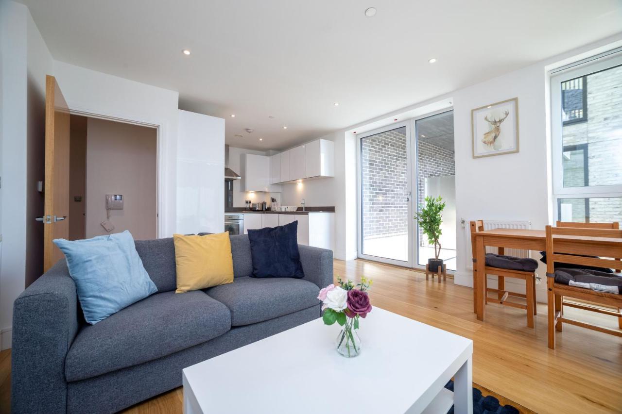 La Creme 1 Bed Apartment - Canning Town London Eksteriør bilde